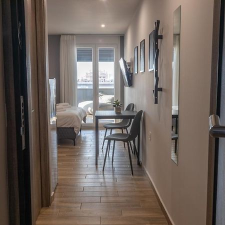 Raise Athens Metro Apartments Esterno foto