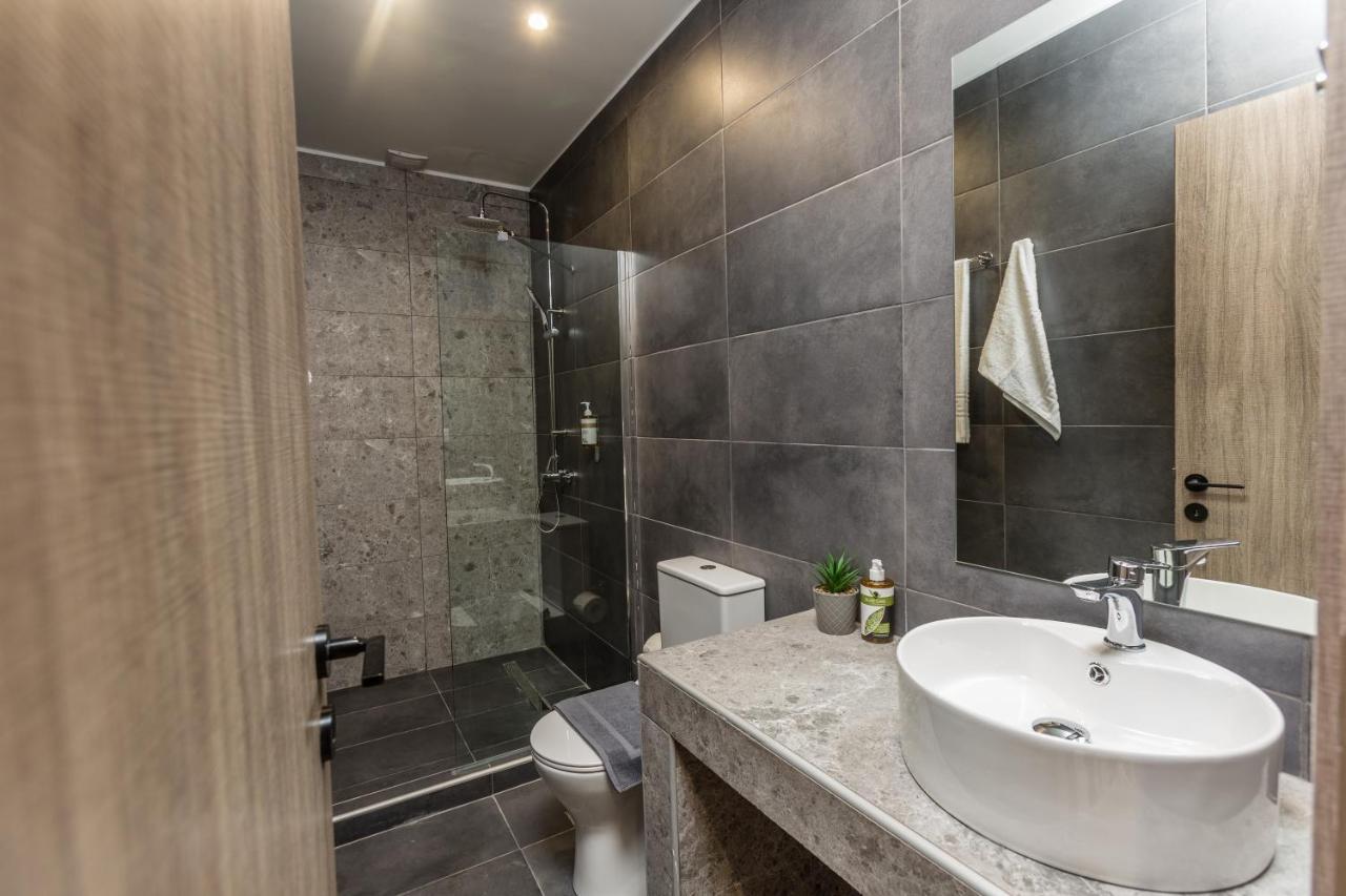 Raise Athens Metro Apartments Esterno foto