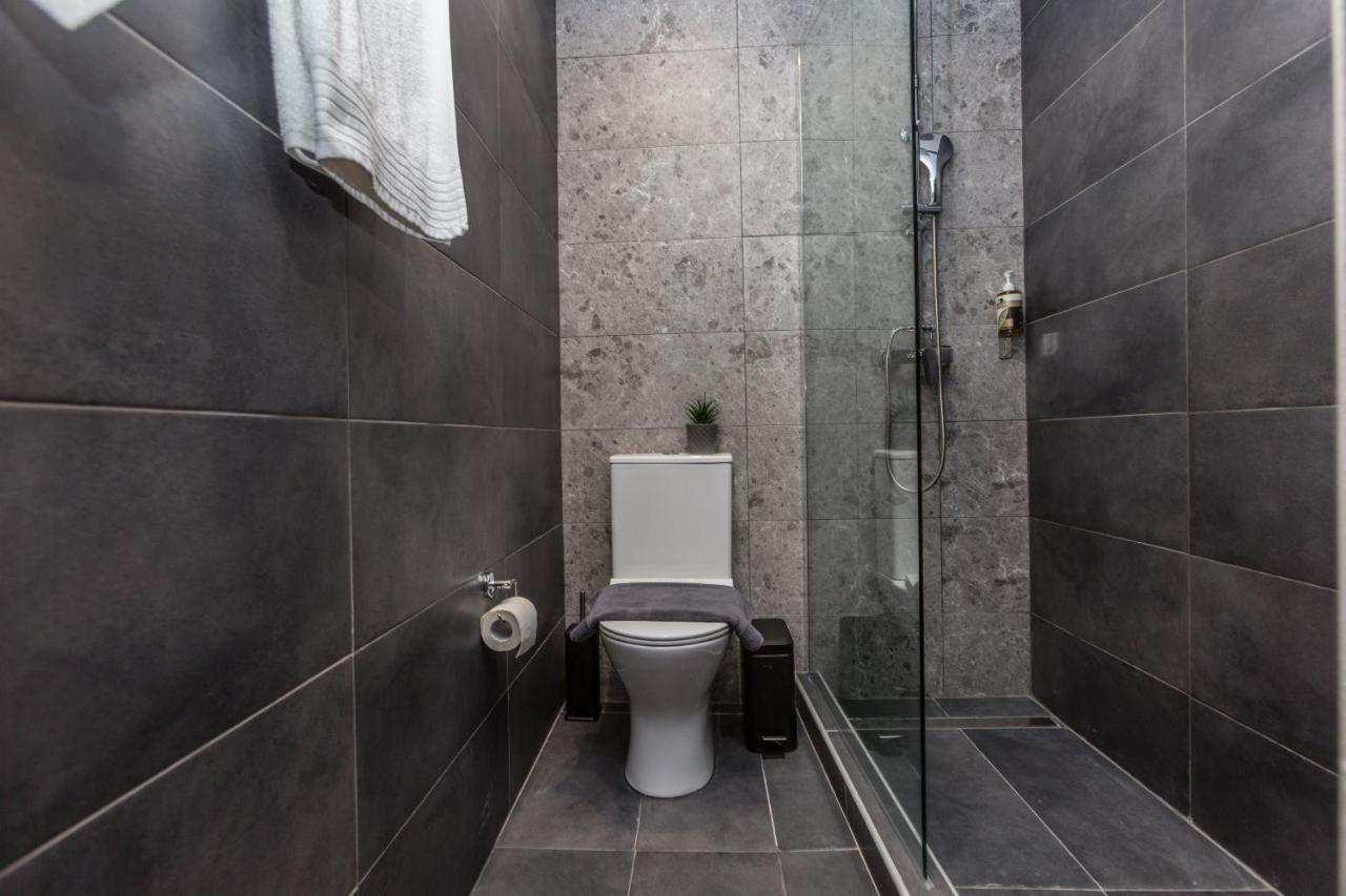 Raise Athens Metro Apartments Esterno foto