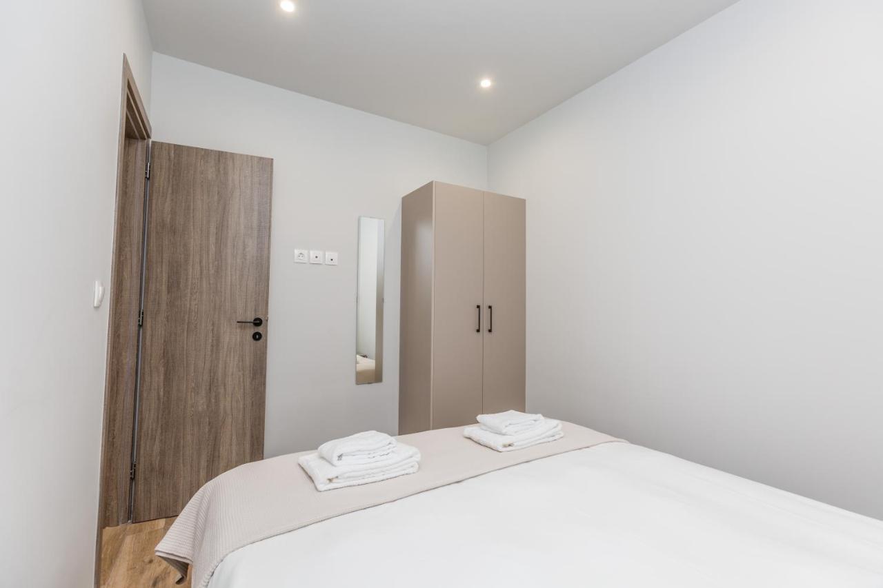 Raise Athens Metro Apartments Esterno foto